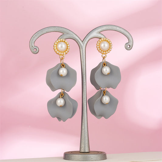 Petals n Pearls - Gray